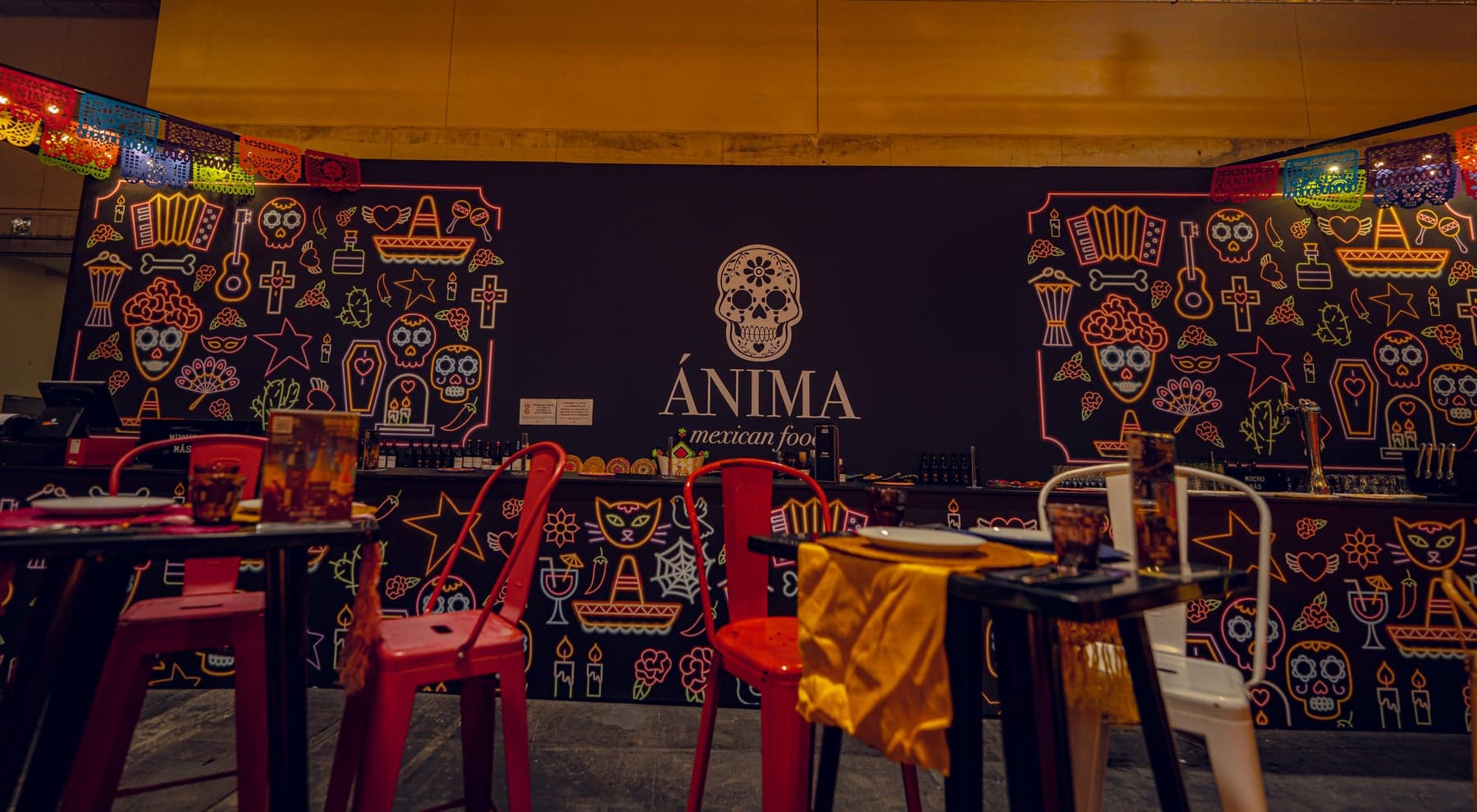 Barra de Ánima con su calavera mexicana