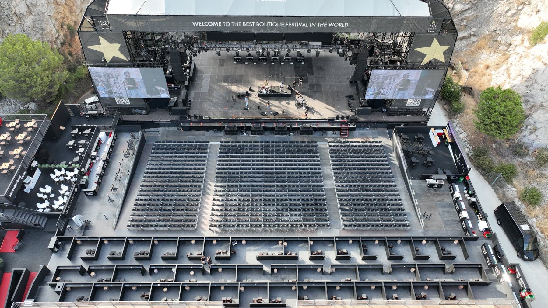 Vista aérea de la platea y el escenario